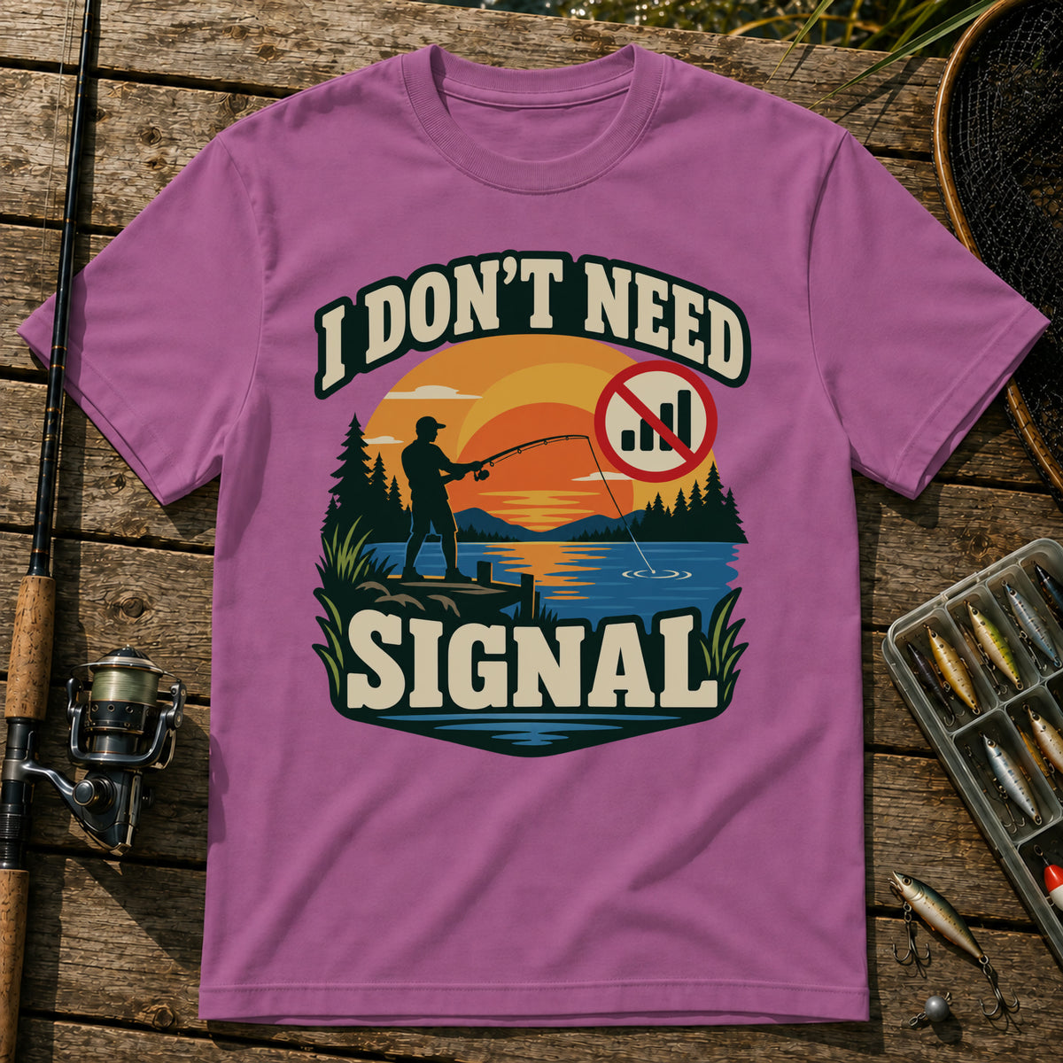 No Signal T-Shirt in Berry