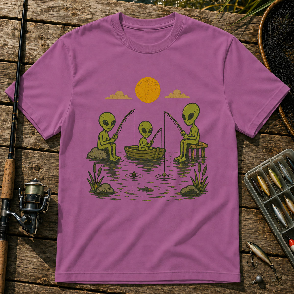 Alien Fishing T-Shirt in Berry