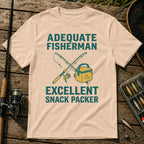 ADEQUATE FISHERMAN. EXCELLENT SNACK PACKER T-Shirt in Cream